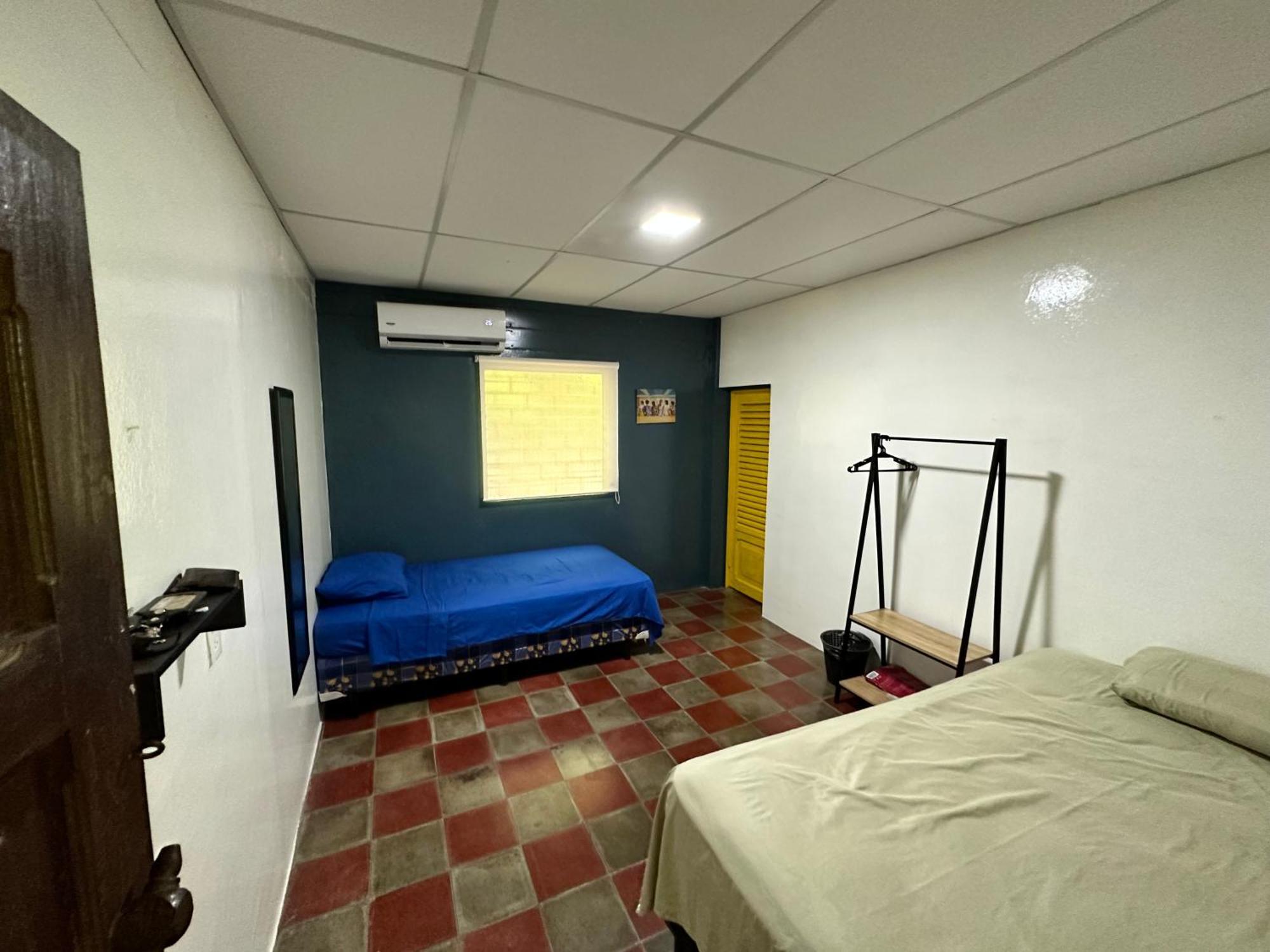 Surf City Town House ลาลิแบร์ตัด ภายนอก รูปภาพ
